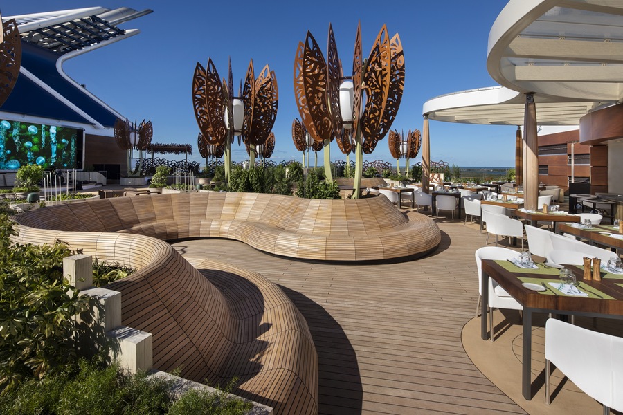 Celebrity Cruises, Celebrity Apex, Rooftop Garden Grill 2 ©CEL.jpg